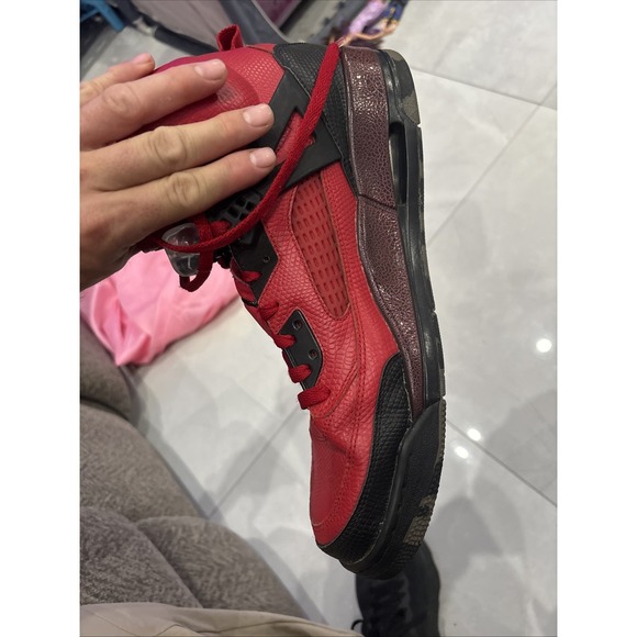 Nikeid Jordan 605236-983 Red 2015 Size 14 - Picture 9 of 9